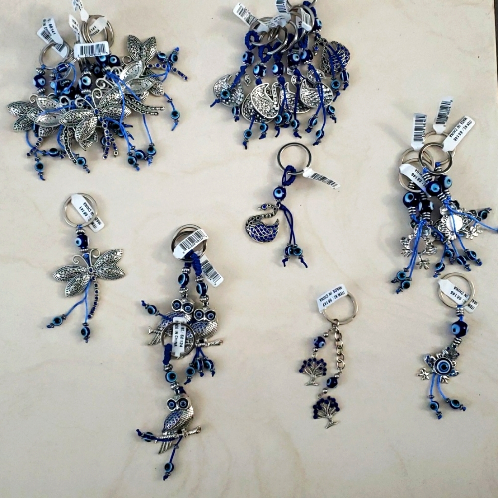 🧿🧿25 Pcs Keychain🧿🧿 - Picture 1 of 3